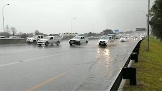 Flooding on the N1 in Cape Town