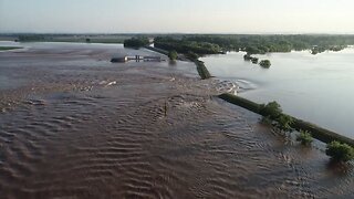 Levees Fail Along Arkansas, Mississippi Rivers As Flooding Continues