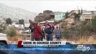 Snow in Cochise County brings out visitors, residents