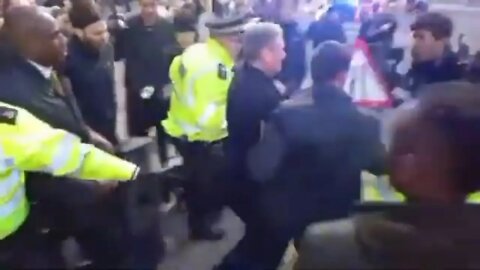 Keir Starmer (Labour leader) Surrounded almost crying #metpolice