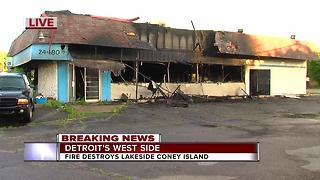 Fire destroys Lakeside Coney Island in Detroit