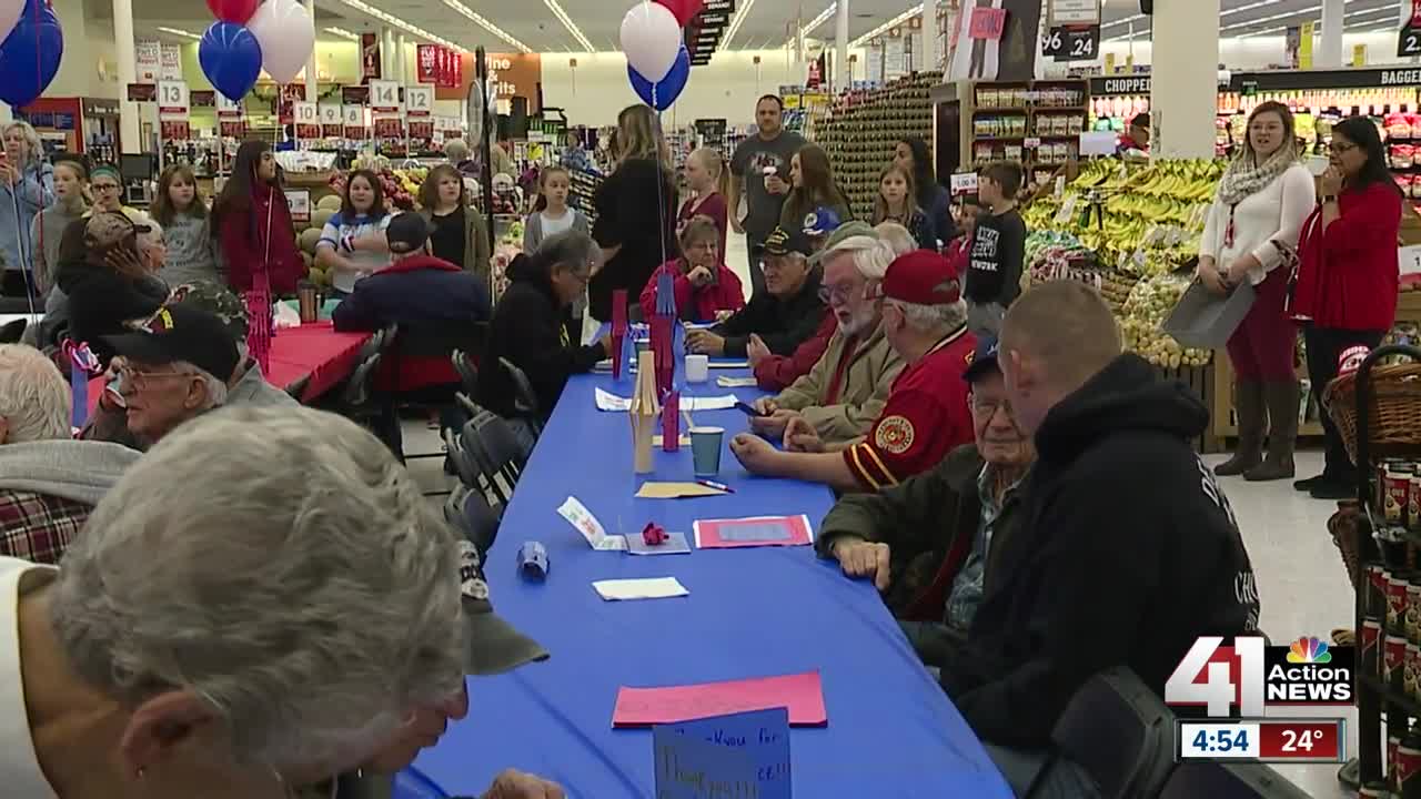 Independence students show their appreciation for veterans