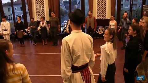 Moldvai táncoktatás - Kádár Elemérrel és hagyományőrző táncosokkal 2023 November 25