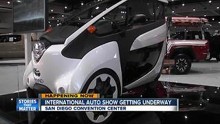 San Diego International Auto Show begins at Convention Center