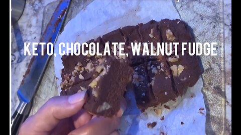 Keto Chocolate Walnut Fudge. How to make chocolate walnut Fudge.