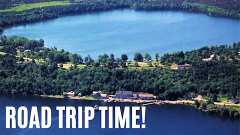 Ontario Has A Mysterious Lake On Top Of A Mountain With Beautiful Turquoise Waters