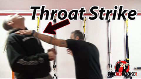Throat Strike - Effective Self Defense Move