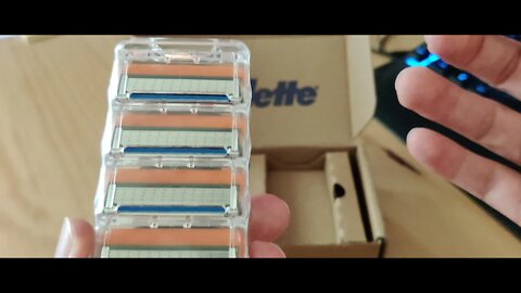 Gillette Fusion Power Men's Razor Blades - 8 Refills #Gillette #Fusion #FortheloveofUnboxing