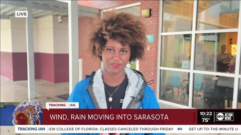 Jada Williams in Sarasota County | Sarasota County is projected to be the first county that will experience the impact of the hurricane. Wind and rain are moving into Sarasota.