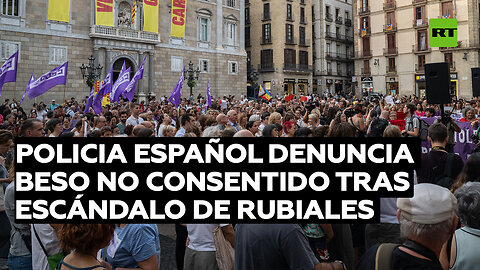 Un policía español denuncia un beso no consentido de hace 6 años tras similar escándalo de Rubiales
