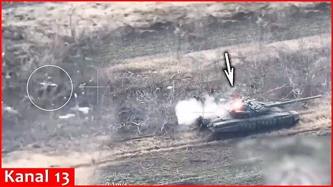 Advancing Russian tank ambushed in Ukrainian positions - it came under heavy fire