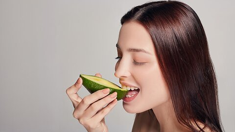 What Happens to Your Skin If You Eat Avocado Everyday? 🥑✨