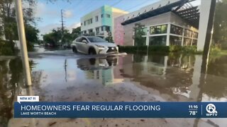 Storms leave Lake Worth Beach residents on flood alert