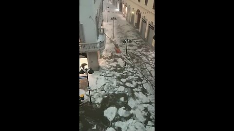 SEVERE HAILSTORM FLOOD STREETS OF SEREGNO IN NORTHERN ITALY🌨️💦🐚💫