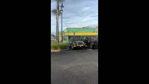 Hooters Jeep meetup