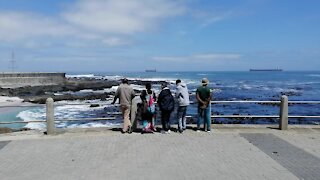 SOUTH AFRICA - Cape Town - Sea Point Drowning (Video) (GQh)