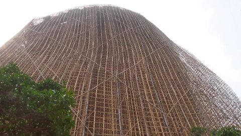 BAMBOO Scaffolding!?