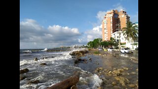 Mar de Fondo en playas de Bocagrande