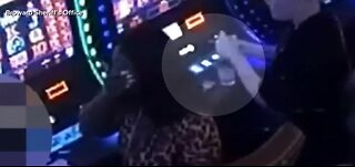 Women rob man at Florida casino