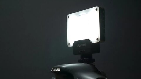 Aputure Amaran AL-M9 - on-camera LED light review