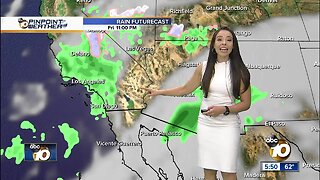 10News Pinpoint Weather with Meteorologist Angelica Campos