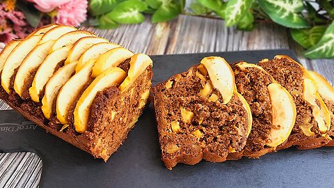 Most healthy and delicious cake with oatmeal and apples you have ever eaten!