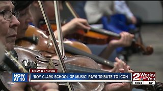 Roy Clark tribute held during fiddling class concert