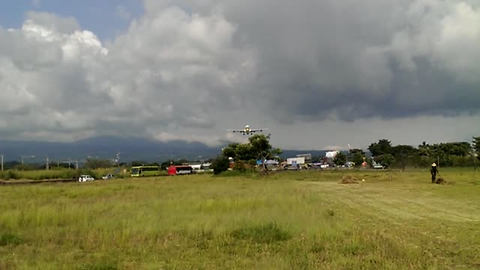 Footage Shows Plane Landing Too Close For Comfort In Costa Rica