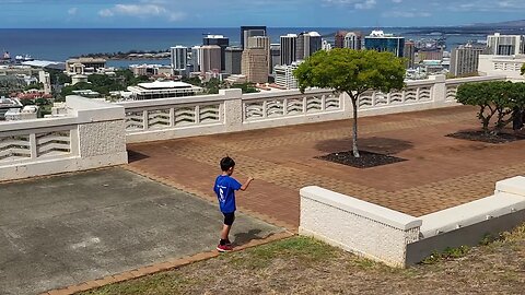 PANORAMIC VIEWS FROM PUNCHBOWL CRATER LOOKOUT | NATIONAL MEMORIAL CEMETARY OF THE PACIFIC