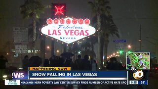 Las Vegas showered with snow