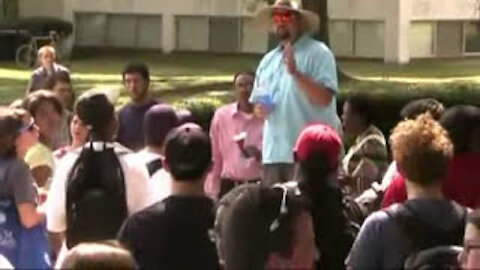 Open Air Preaching @the University of Memphis - Street Preacher Kerrigan Skelly PinPoint Evangelism