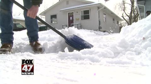 Things to keep in mind while shoveling snow