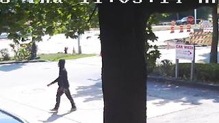 VIDEO: Milwaukee police need your help identifying two suspects in connection to armed robbery