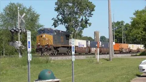 CSX I137 Intermodal Train from Sterling, Ohio June 4, 2022