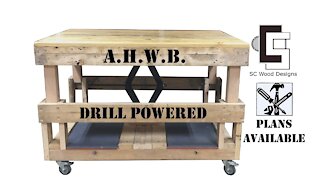 Adjustable Height Workbench