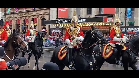 The kings life guards and met police horses #kingscoronation