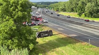 During a high-speed pursuit down the 787 heading towards the city of Albany a Troy Police Officer..