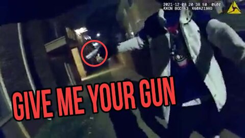 Bad Guy With Gun Gives Cops Orders