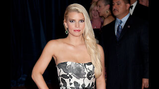 Jessica Simpson became a 'recluse' after body shaming