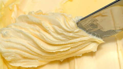 Výroba masla - Homemade butter
