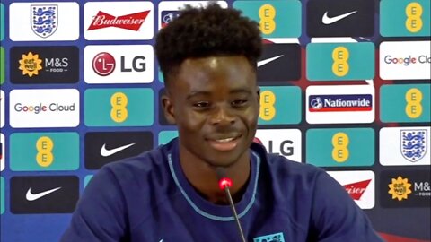 'Thank you for your compliment but there's only ONE Kylian Mbappé!' | England v France | Bukayo Saka
