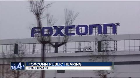 The Foxconn debate moves to SE Wiscsonsin