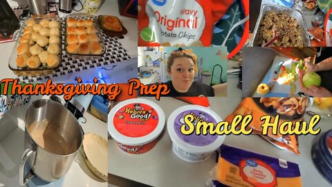Thanksgiving Prep | Small Walmart Haul | Making Stuffing / Cinnamon Pie / Rolls | DITL