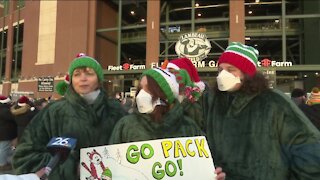 Packers vs. Browns: Fans celebrate Christmas at Lambeau Field