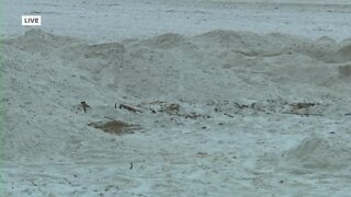 Collier County beaches remain closed