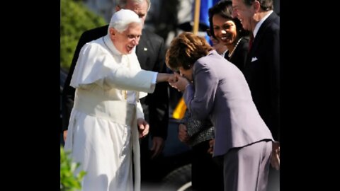 C-SPAN call in show shows footage of Nancy Pelosi kissing Popes ring at the White House (16/4/08)