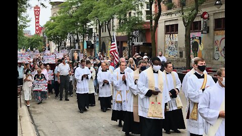 Unite Wisconsin Eucharistic Procession at State Capitol