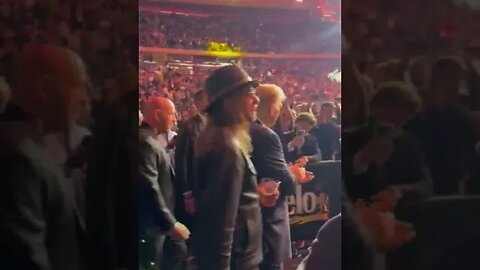 🚨 Trump, Tucker, Dana White and Kid Rock walk out to ‘American Badass’