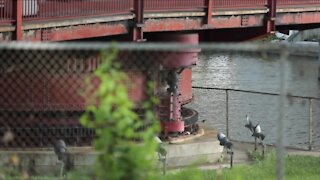 Center Street Swing Bridge closing for nearly 1 year