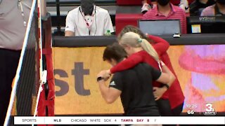 Hames Hurt in Huskers' Red-White Volleyball Scrimmage